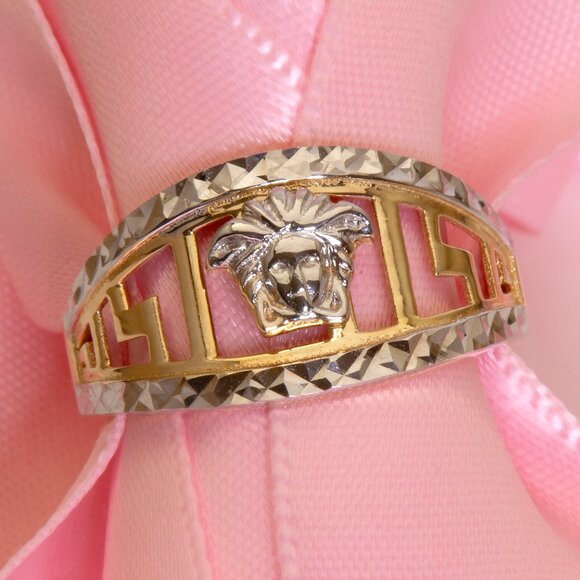 10K Yellow & White Gold Two Tone Medusa Greek Goddess Ring Stamped 10K Sz 7.25 - Picture 8 of 12